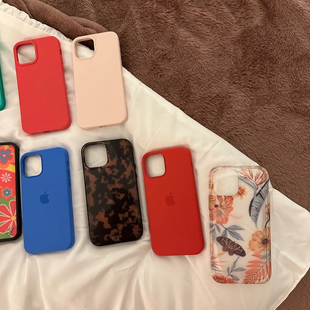 Apple, Casetify, Sonix, Wildflower & Dior branded cases - new in great condition